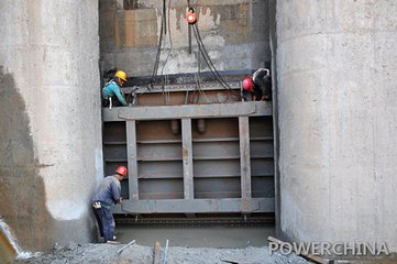 福绵专业深耕喷漆翻新领域